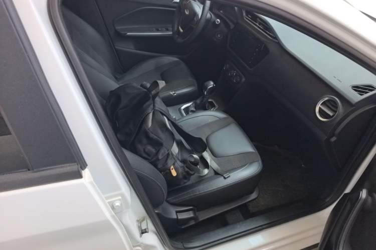 Used Chery Tiggo 3X 2020 Quality Edition 1.5L CVT Luxury Version Right Front Seat