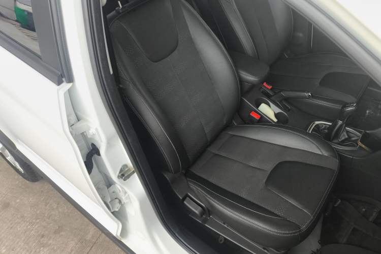 Used Chery Tiggo 3X 2020 Quality Edition 1.5L Manual Luxury Version Right Front Seat