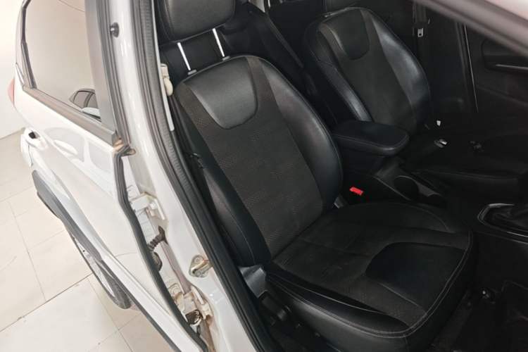Used Chery Tiggo 3X 2020 Quality Edition 1.5L CVT Luxury Version Right Front Seat