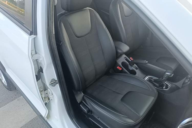 Used Chery Tiggo 3X 2020 Quality Edition 1.5L CVT Luxury Version Right Front Seat
