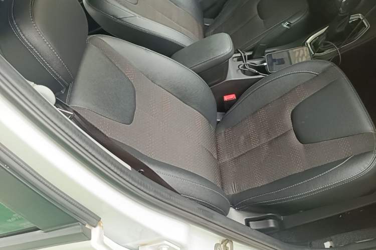Used Chery Tiggo 3X 2020 Quality Edition 1.5L CVT Luxury Version Right Front Seat