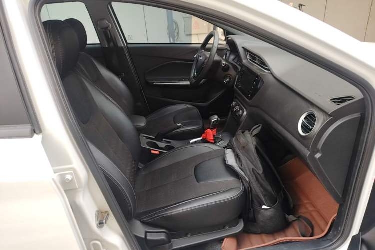 Used Chery Tiggo 3X 2020 Quality Edition 1.5L CVT Luxury Version Right Front Seat