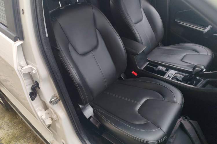 Used Chery Tiggo 3X 2020 Quality Edition 1.5L CVT Luxury Version Right Front Seat