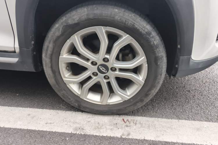 Used Chery Tiggo 3X 2020 Quality Edition 1.5L CVT Luxury Version Right Front Wheel Hub