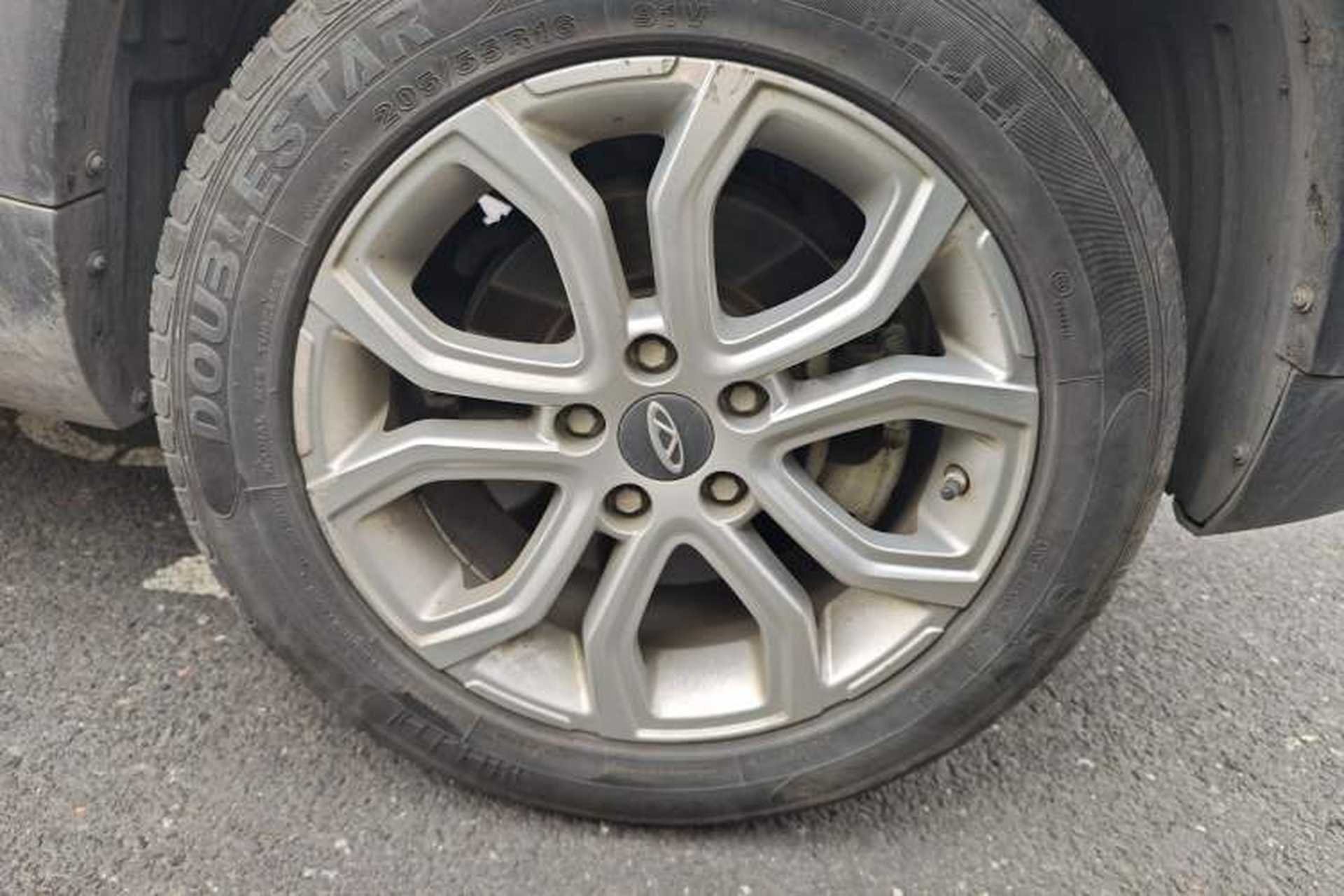 Used Chery Tiggo 3X 2020 Quality Edition 1.5L CVT Luxury Version Right Front Wheel Hub