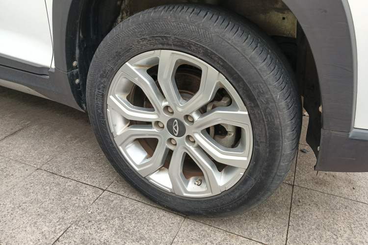 Used Chery Tiggo 3X 2020 Quality Edition 1.5L CVT Luxury Version Right Front Wheel Hub