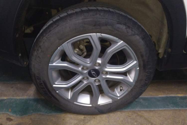 Used Chery Tiggo 3X 2020 Quality Edition 1.5L Manual Luxury Version Right Rear Wheel Hub