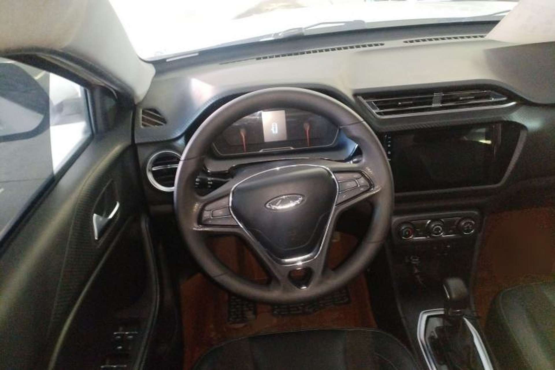 Used Chery Tiggo 3X 2020 Quality Edition 1.5L CVT Luxury Version Steering Wheel