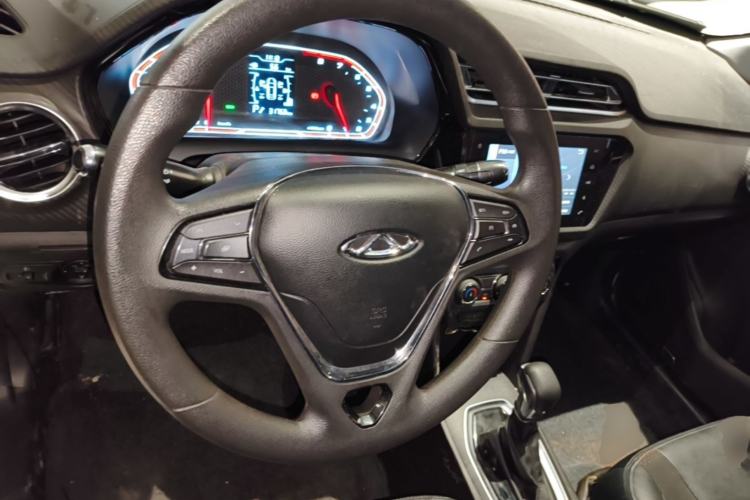 Used Chery Tiggo 3X 2020 Quality Edition 1.5L CVT Luxury Version Steering Wheel