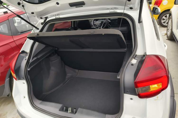 Used Chery Tiggo 3X 2020 Quality Edition 1.5L Manual Deluxe Version Trunk