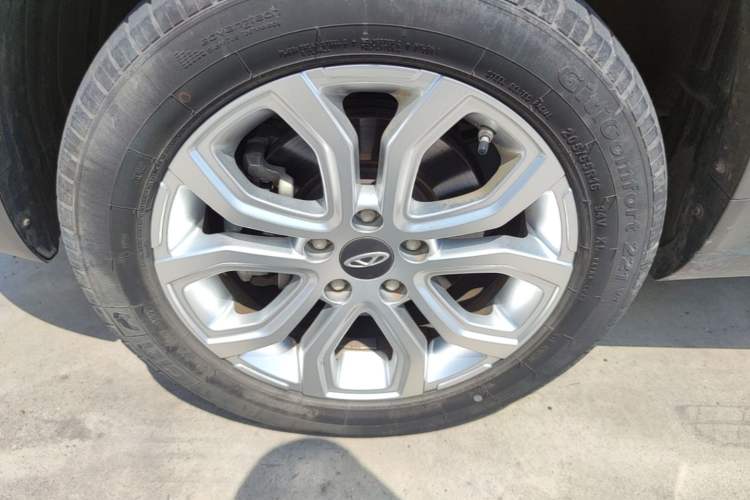Used Chery Tiggo 3X 2020 Quality Edition 1.5L CVT Luxury Version Left Front Wheel Hub