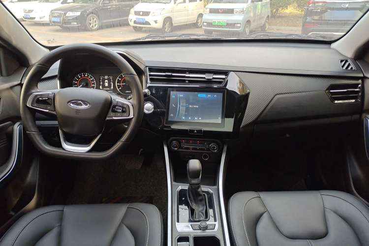Used Chery Tiggo 3X 2021 PLUS 1.5L CVT Zhenxing Songzi Edition Center Console