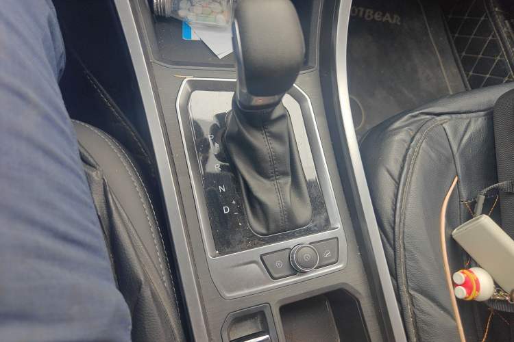 Used Chery Tiggo 3X 2021 PLUS 1.5L CVT Zhenxing Songzi Edition Gear Lever