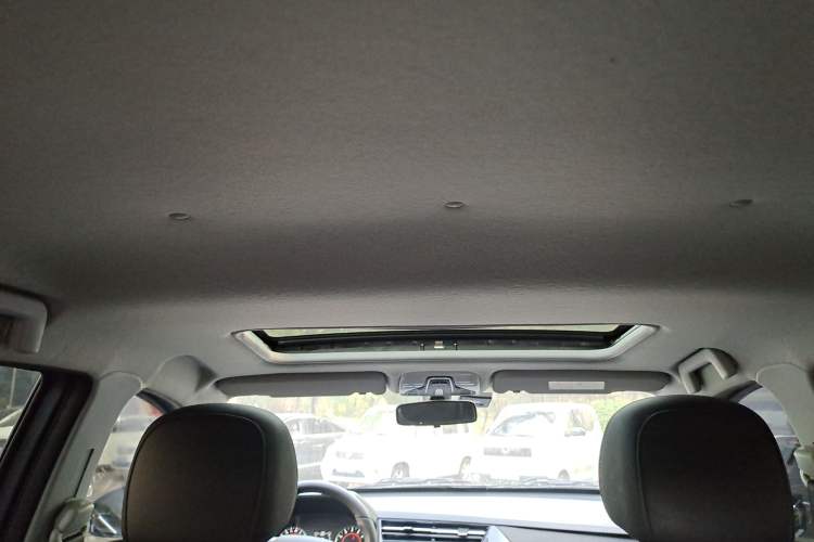 Used Chery Tiggo 3X 2021 PLUS 1.5L CVT Zhenxing Songzi Edition Headliner