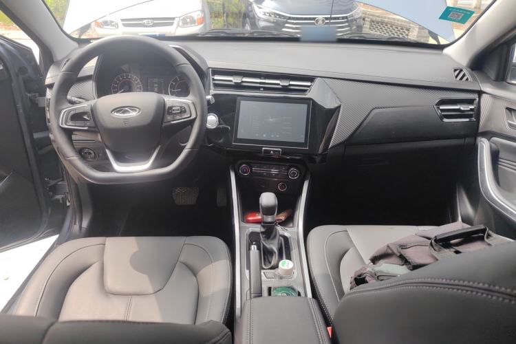Used Chery Tiggo 3X 2021 PLUS 1.5L CVT "Painkai Red Date" Edition II Center Console