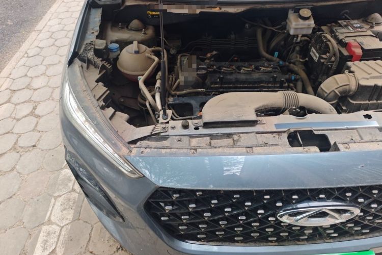Used Chery Tiggo 3X 2021 Diamond Edition 1.5L Manual 2 Carat Engine Bay Right