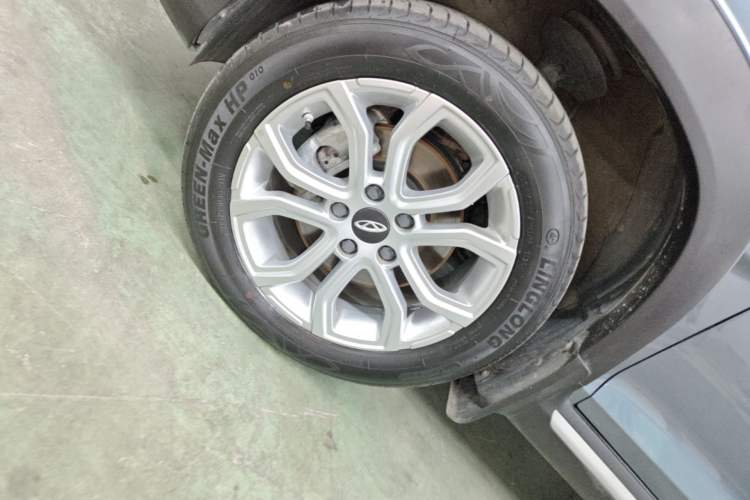 Used Chery Tiggo 3X 2021 PLUS 1.5L CVT Thrilling Red Date Edition Exterior 4