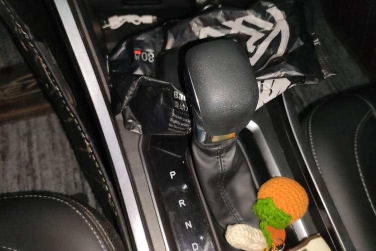 Used Chery Tiggo 3X 2021 PLUS 1.5L CVT Thrilling Red Date Edition Gear Lever