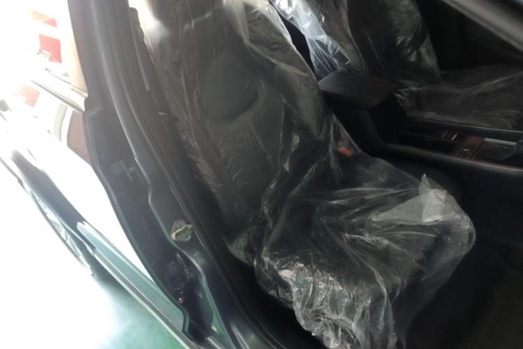 Used Chery Tiggo 3X 2021 Diamond Edition 1.5L CVT 3-Carat Right Front Seat
