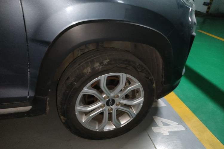 Used Chery Tiggo 3X 2021 PLUS 1.5L CVT Thrilling Red Date Edition Right Front Wheel Hub