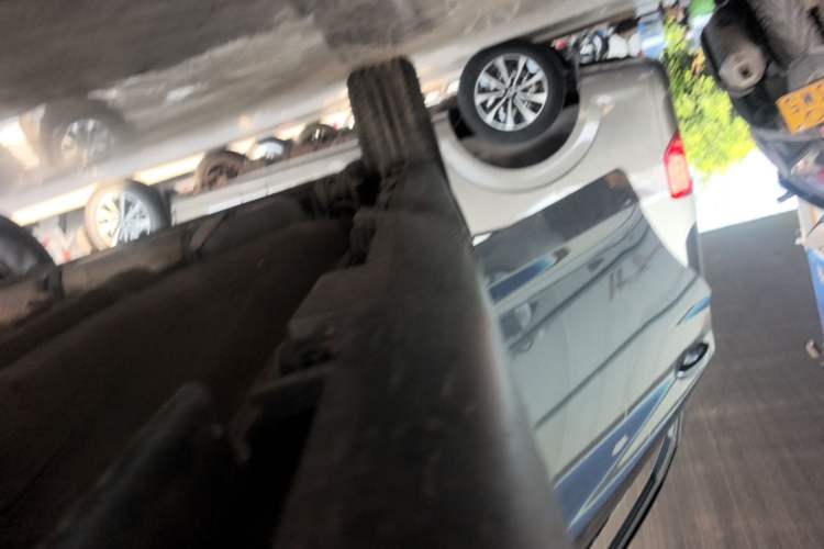 Used Chery Tiggo 3X 2021 PLUS 1.5L CVT Thrilling Red Date Edition Right Side Sill