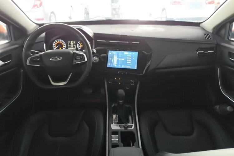 Used Chery Tiggo 3X 2021 PLUS 1.5L CVT Thrilling Red Date Edition Center Console