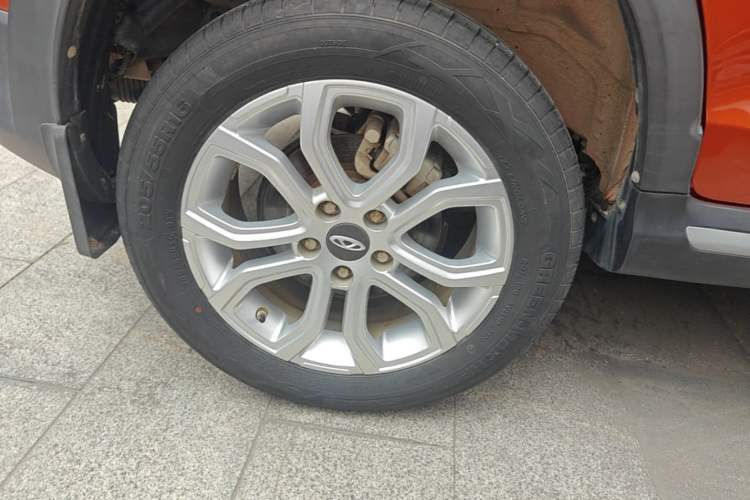 Used Chery Tiggo 3X 2021 PLUS 1.5L CVT Thrilling Red Date Edition Exterior 5