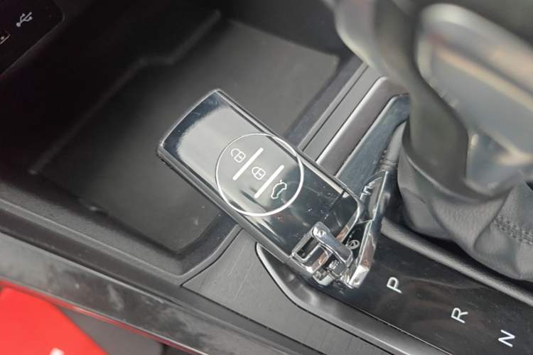 Used Chery Tiggo 3X 2021 PLUS 1.5L CVT Thrilling Red Date Edition Interior 1