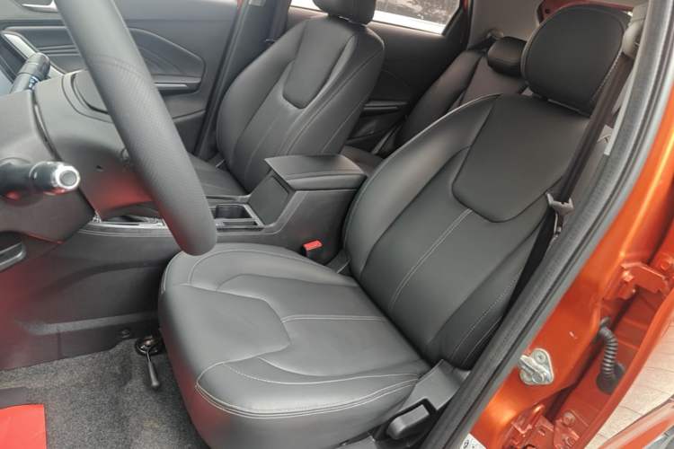 Used Chery Tiggo 3X 2021 PLUS 1.5L CVT Thrilling Red Date Edition Left Front Seat