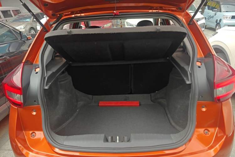 Used Chery Tiggo 3X 2021 PLUS 1.5L CVT Thrilling Red Date Edition Trunk