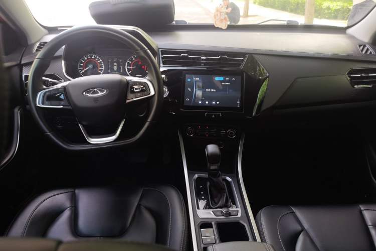 Used Chery Tiggo 3X 2021 PLUS 1.5L CVT Zhenxing Songzi Edition Center Console