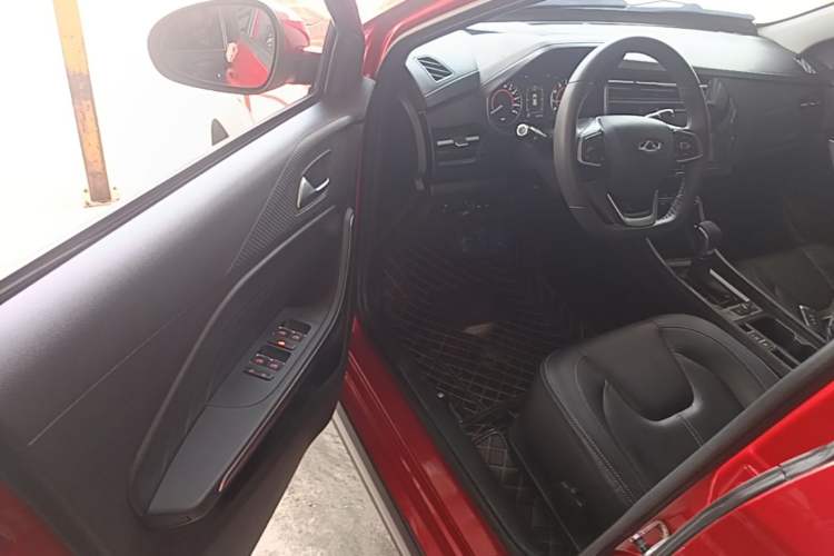 Used Chery Tiggo 3X 2021 PLUS 1.5L CVT Thrilling Red Date Edition Driver Seat