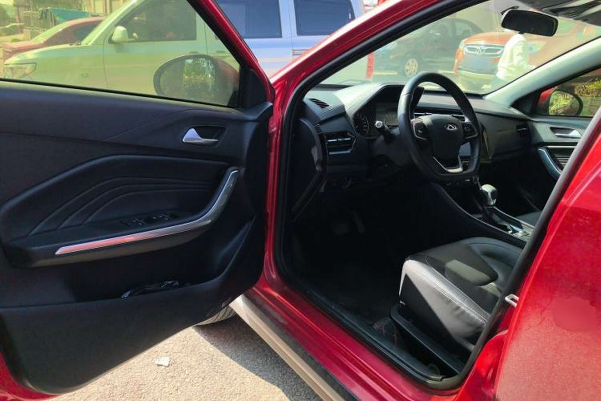 Used Chery Tiggo 3X 2021 Facelifted PLUS 1.5L CVT "Pukua" Red Jujube Edition Type I Driver Seat