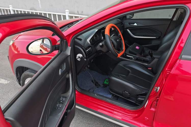 Used Chery Tiggo 3X 2021 PLUS 1.5L CVT Thrilling Red Date Edition Driver Seat