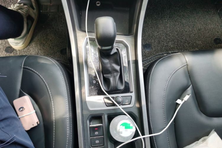 Used Chery Tiggo 3X 2021 PLUS 1.5L CVT Thrilling Red Date Edition Gear Lever