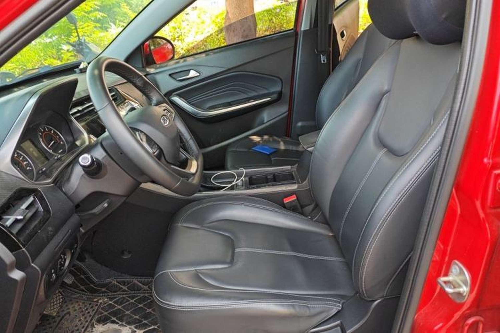 Used Chery Tiggo 3X 2021 Facelift PLUS 1.5L CVT Zhenxing Pine Nut Edition Left Front Seat