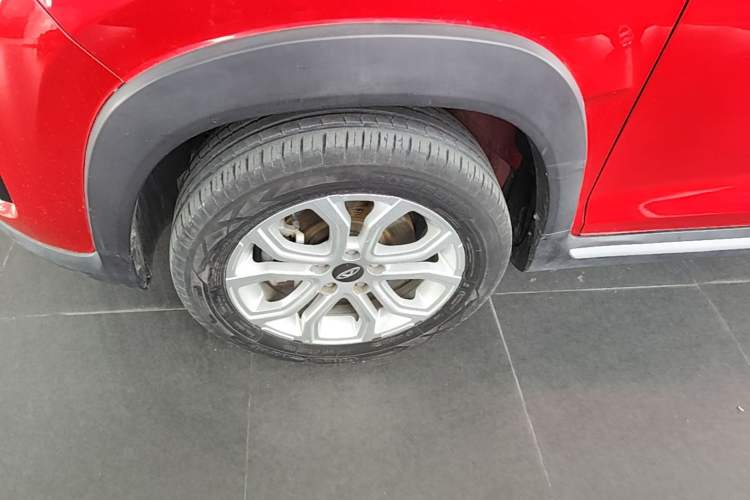 Used Chery Tiggo 3X 2021 PLUS 1.5L CVT "Painkai Red Date" Edition II Left Front Wheel Hub