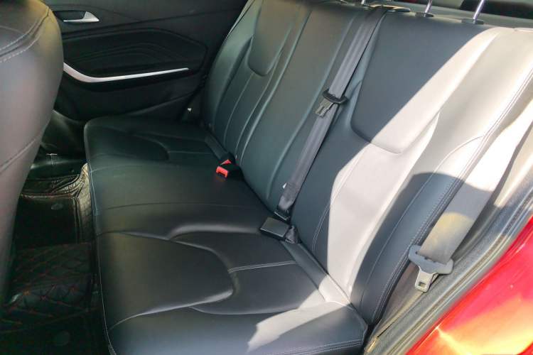 Used Chery Tiggo 3X 2021 Facelifted PLUS 1.5L CVT "Pukua" Red Jujube Edition Type I Left Rear Seat