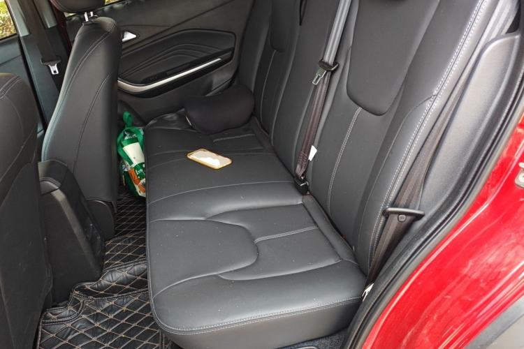 Used Chery Tiggo 3X 2021 Facelift PLUS 1.5L CVT Zhenxing Pine Nut Edition Left Rear Seat