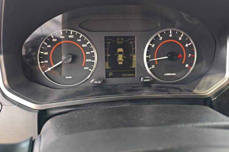 Used Chery Tiggo 3X 2021 Facelift PLUS 1.5L CVT Zhenxing Pine Nut Edition Odometer Close Up