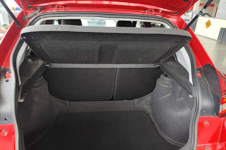 Used Chery Tiggo 3X 2021 PLUS 1.5L CVT "Painkai Red Date" Edition II Trunk