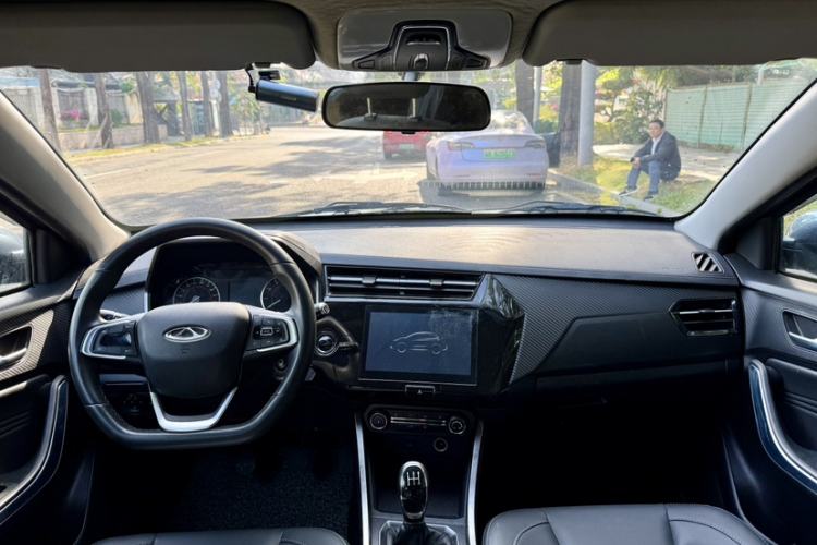 Used Chery Tiggo 3X 2021 Revised Version PLUS 1.5L Manual – Passionate Red Date Edition Interior 1