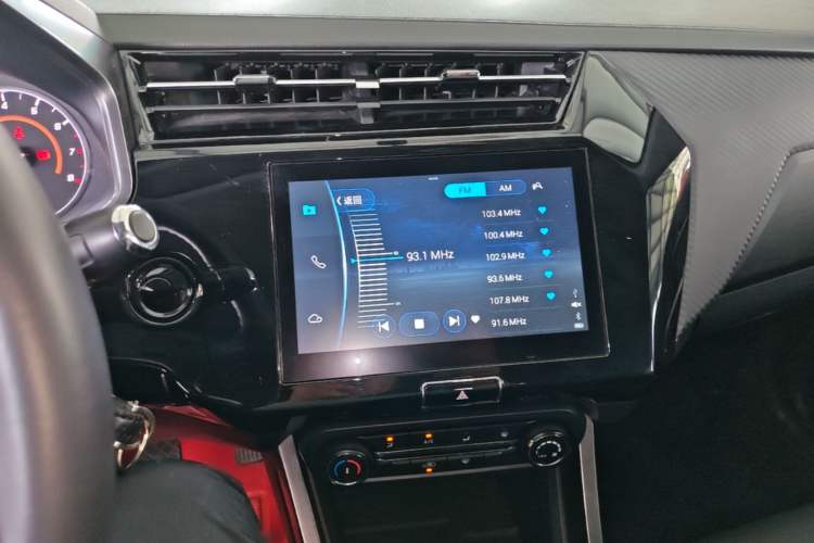 Used Chery Tiggo 3X 2021 Revised Version PLUS 1.5L Manual – Passionate Red Date Edition Audio And AC Panel