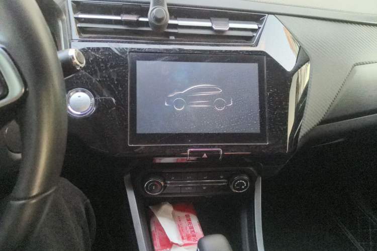 Used Chery Tiggo 3X 2021 PLUS 1.5L CVT Thrilling Red Date Edition Audio And AC Panel