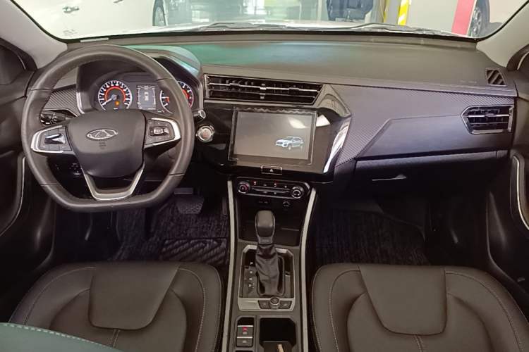 Used Chery Tiggo 3X 2021 PLUS 1.5L CVT Thrilling Red Date Edition Center Console