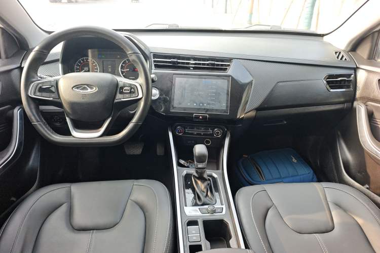 Used Chery Tiggo 3X 2021 PLUS 1.5L CVT Thrilling Red Date Edition Center Console