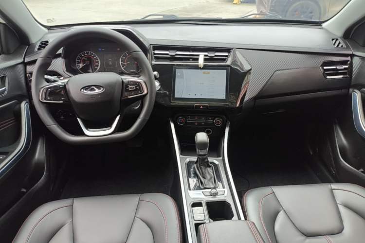 Used Chery Tiggo 3X 2021 Diamond Edition 1.5L CVT 3-Carat Center Console