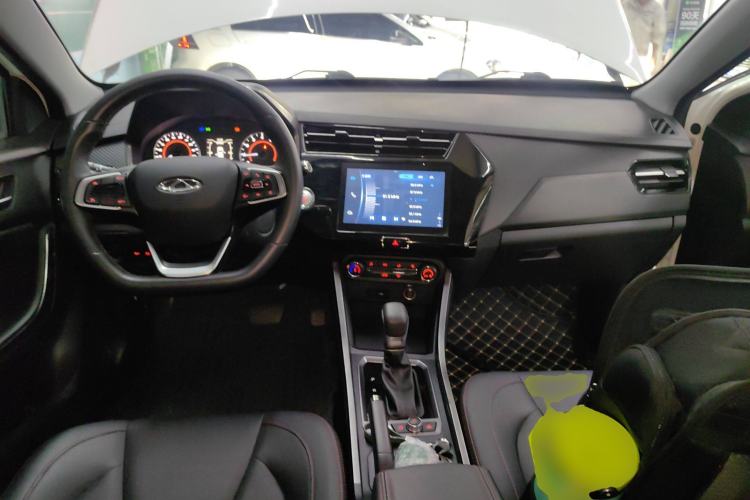 Used Chery Tiggo 3X 2021 Diamond Edition 1.5L CVT 3-Carat II Model Center Console