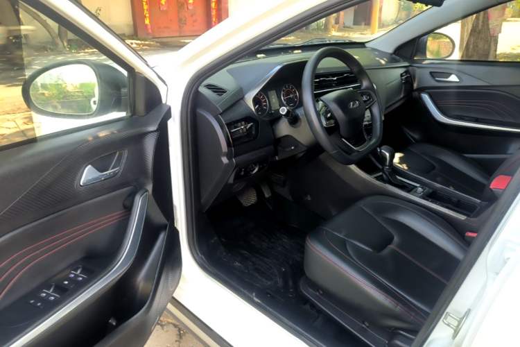 Used Chery Tiggo 3X 2021 Diamond Edition 1.5L CVT 3-Carat Driver Seat