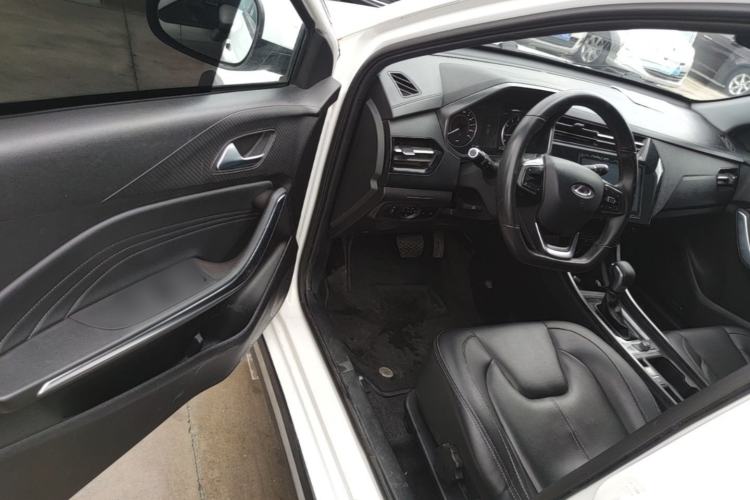 Used Chery Tiggo 3X 2021 PLUS 1.5L CVT Thrilling Red Date Edition Driver Seat